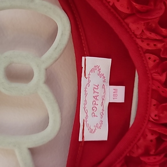 Little girls red tutu, never worn missing tags. - Picture 3 of 6